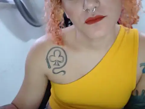 Snapshot of Queen_Domme_de_paus chatting on 10, 5, 2026 Queen Domme de paus online show from 10, 5, 2026