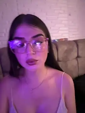 moon0626 online show from 13, 4, 2026