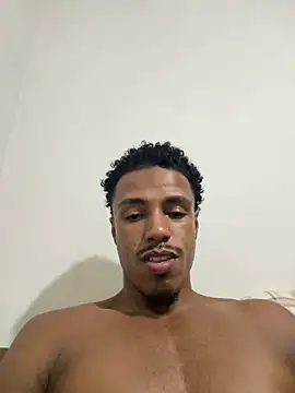 LorenzoBlack27 online show from 7, 4, 2026