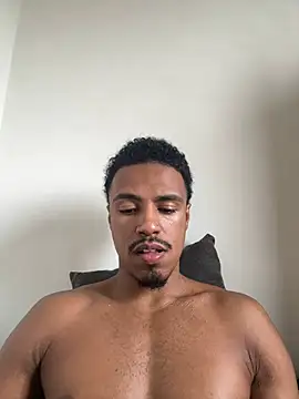 LorenzoBlack27 online show from 20, 6, 2026