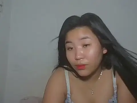 Zyeiii online show from 23, 3, 2026