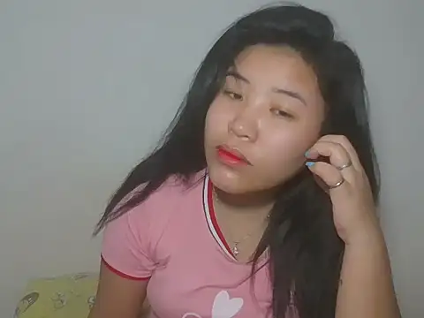 Zyeiii online show from 13, 3, 2026