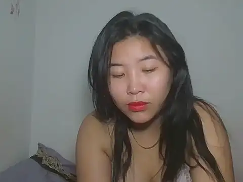 Zyeiii online show from 10, 2, 2026