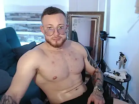 Justin-mackenlly online show from 12, 3, 2026