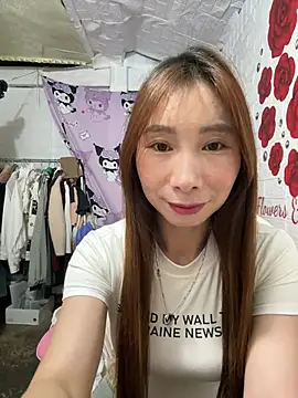 Snapshot of Adela-222 chatting on 12, 5, 2026 Adela-222 online show from 12, 5, 2026