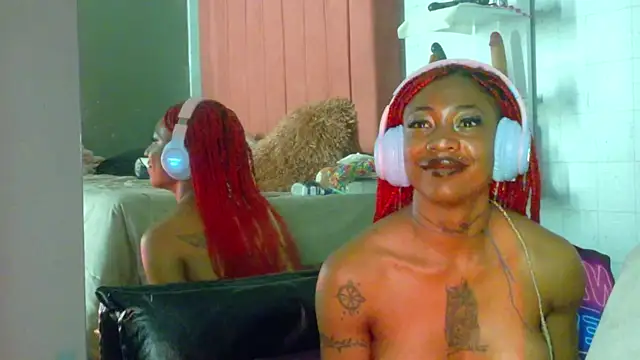 DaniaMarcell online show from 9, 5, 2026