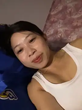 Snapshot of Mayly_lucky2 chatting on 29, 6, 2026 Mayly lucky2 online show from 29, 6, 2026