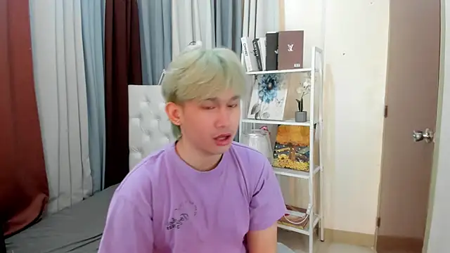 davincihugecock online show from 13, 4, 2026