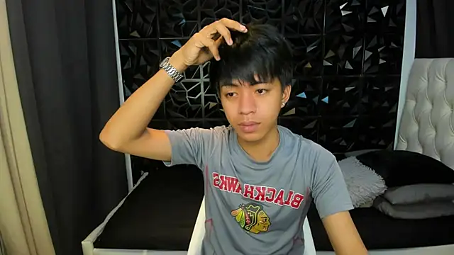 davincihugecock online show from 26, 3, 2026