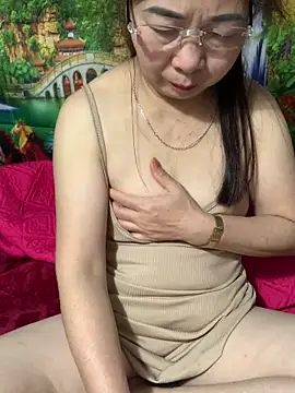 Snapshot of -Mery- chatting on 10, 5, 2026 -Mery- online show from 10, 5, 2026