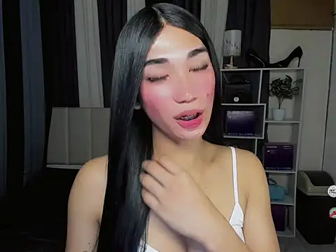 FyangFoxx online show from 9, 5, 2026