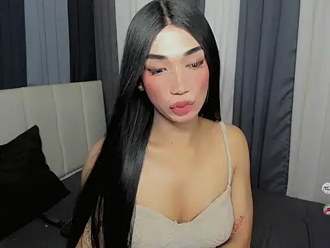 FyangFoxx online show from 8, 4, 2026