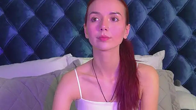 Snapshot of VanessaVienne chatting on 29, 5, 2026 VanessaVienne online show from 29, 5, 2026