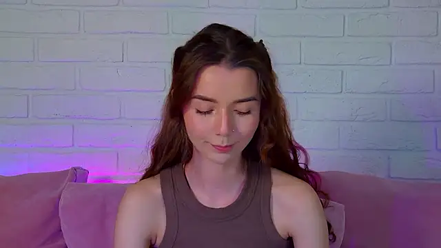 VanessaVienne online show from 24, 4, 2026