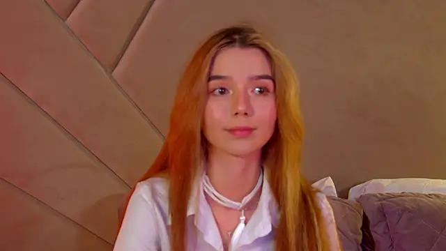 VanessaVienne online show from 3, 3, 2026