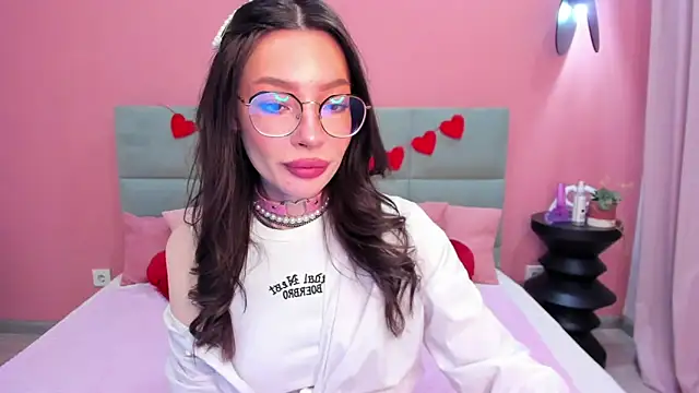 IvyDainty online show from 16, 2, 2026