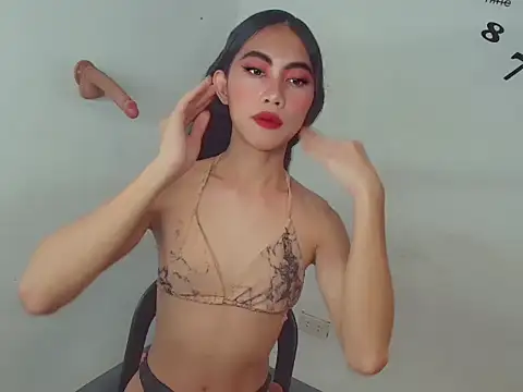 Massivecockfiona online show from 25, 2, 2026