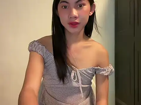 Snapshot of Massivecockfiona chatting on 24, 7, 2026 Massivecockfiona online show from 24, 7, 2026