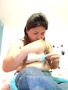 Minaa2x online show from 23, 4, 2026