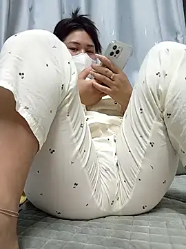 Minaa2x online show from 14, 3, 2026