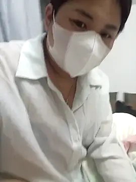 Minaa2x online show from 6, 3, 2026