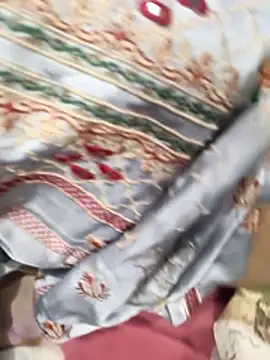 Desi Nil pori online show from 5, 4, 2026