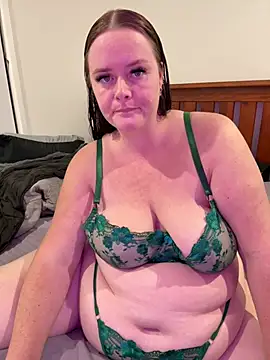 Snapshot of carinabro10 chatting on 22, 5, 2026 carinabro10 online show from 22, 5, 2026