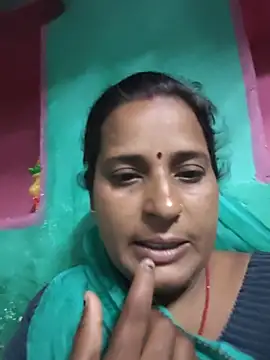 Snapshot of Reena_lodha chatting on 12, 7, 2026 Reena lodha online show from 12, 7, 2026