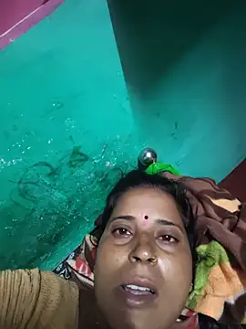 Snapshot of Reena_lodha chatting on 19, 6, 2026 Reena lodha online show from 19, 6, 2026