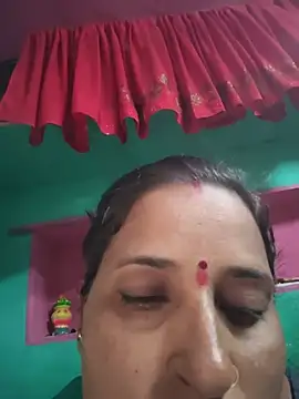 Snapshot of Reena_lodha chatting on 12, 7, 2026 Reena lodha online show from 12, 7, 2026