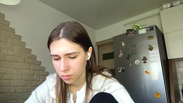 ElsieKuhlmann online show from 21, 4, 2026