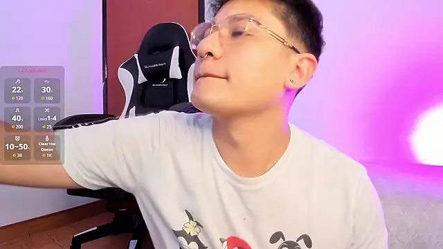 Theo Rowan online show from 2, 2, 2026