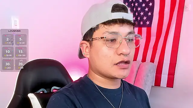 Theo Rowan online show from 12, 2, 2026