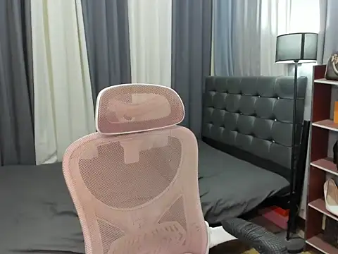 XxRhianxX online show from 19, 3, 2026