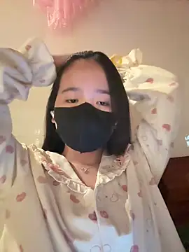 Gwen879 online show from 8, 2, 2026