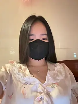 Gwen879 online show from 26, 3, 2026