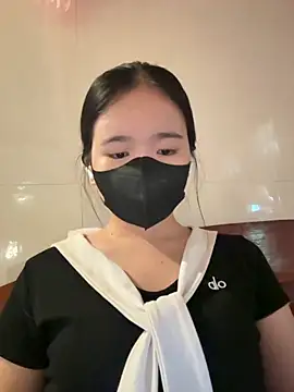 Gwen879 online show from 27, 4, 2026