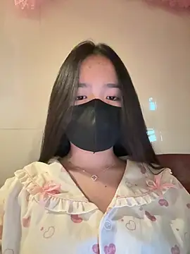 Gwen879 online show from 3, 2, 2026