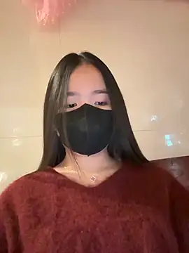 Gwen879 online show from 10, 2, 2026