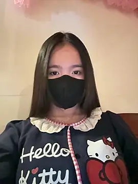 Gwen879 online show from 6, 2, 2026