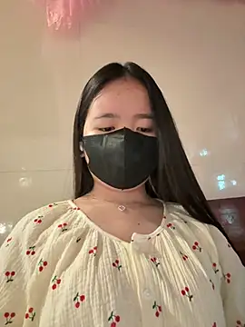 Gwen879 online show from 5, 2, 2026