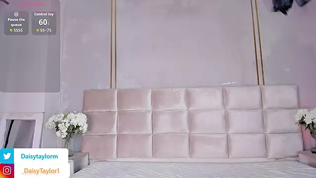 DaisyTaylor   online show from 5, 2, 2026