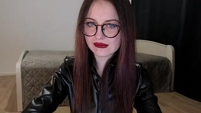 Satin Sin online show from 28, 3, 2026