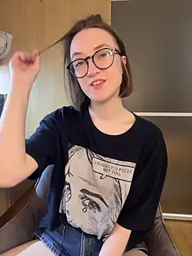 Persephone Kore online show from 22, 4, 2026