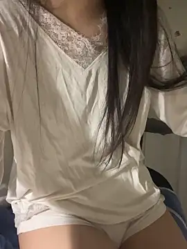 Linaa sexxy online show from 5, 2, 2026