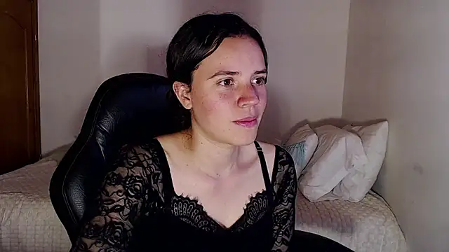 Shanel Lozano online show from 3, 3, 2026