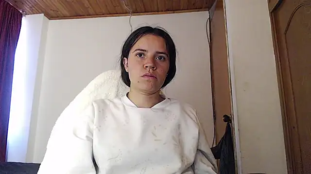 Shanel Lozano online show from 20, 4, 2026