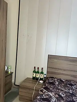 HotNeha08 online show from 18, 4, 2026