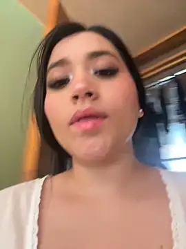 Veronica Wins  online show from 1, 4, 2026