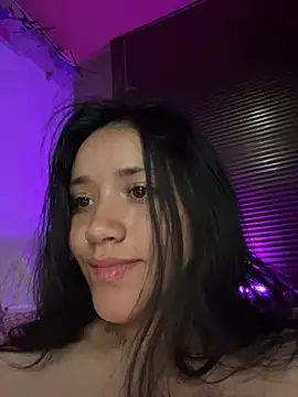 Veronica Wins  online show from 2, 3, 2026